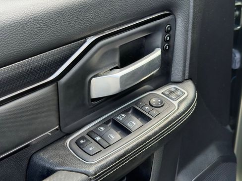 Used 2024 RAM 2500 Rebel AWD/4WD image 23