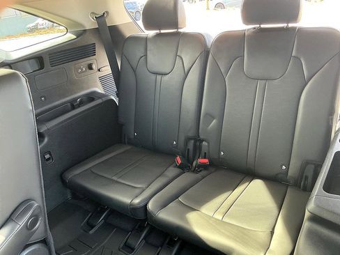 Used 2025 Kia Sorento EX image 20