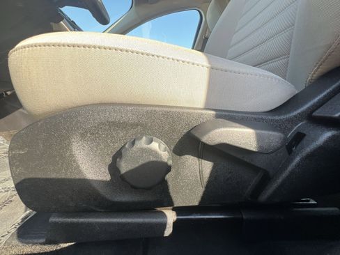 Certified 2018 Ford Fusion S image 22