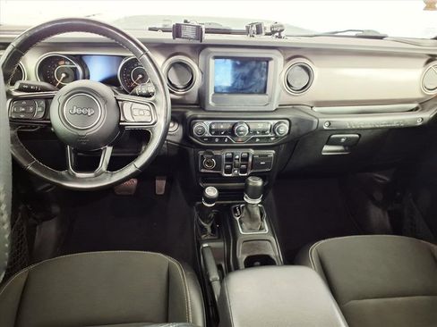 Used 2020 Jeep Wrangler Unlimited Sport image 14