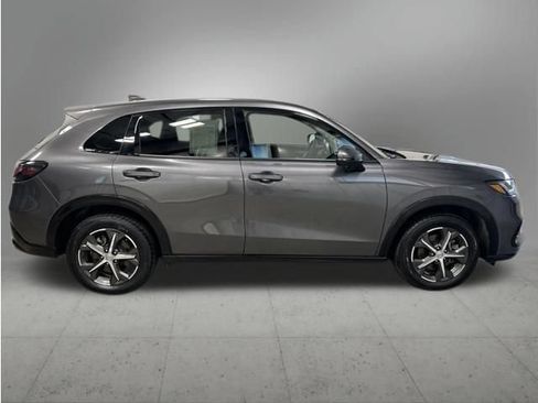 Used 2025 Honda HR-V EX-L image 7