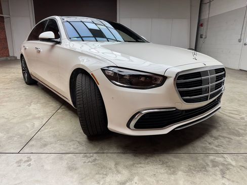 Certified 2022 Mercedes-Benz S 500 4MATIC image 6