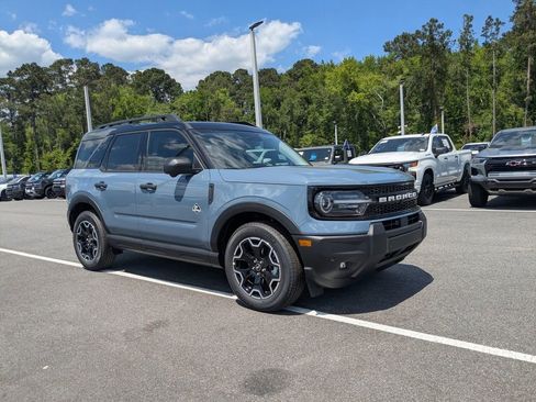 New 2026 Ford Bronco Sport Outer Banks AWD/4WD image 2