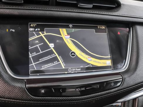 Used 2018 Cadillac XT5 Premium Luxury image 6