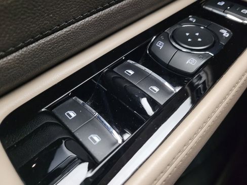 Used 2020 Lincoln Aviator Reserve w/ Equipment Group 201A AWD/4WD image 27