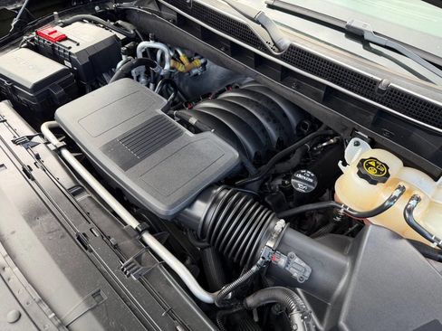 Used 2022 Cadillac Escalade Sport Platinum image 15