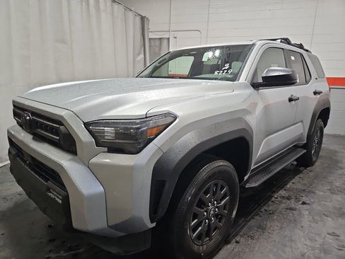 New 2025 Toyota 4Runner SR5 image 3