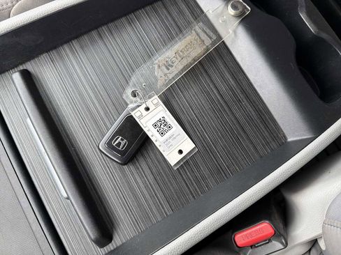 Used 2020 Honda Odyssey EX image 32