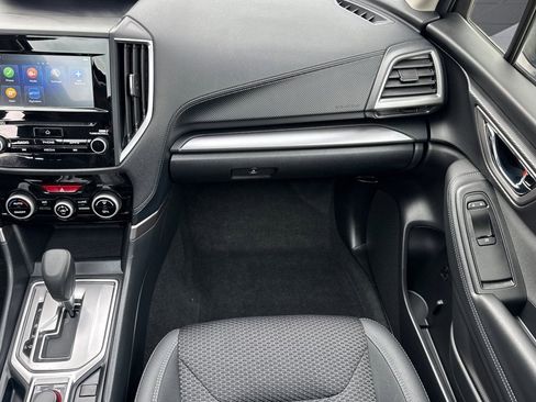 Used 2023 Subaru Forester Premium image 29