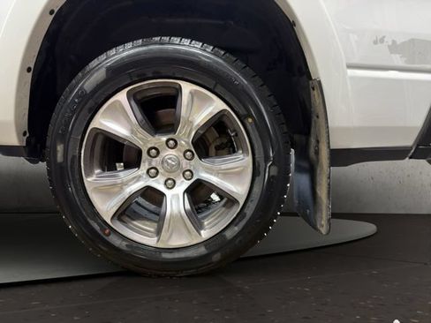 Used 2022 RAM 1500 Laramie AWD/4WD image 33