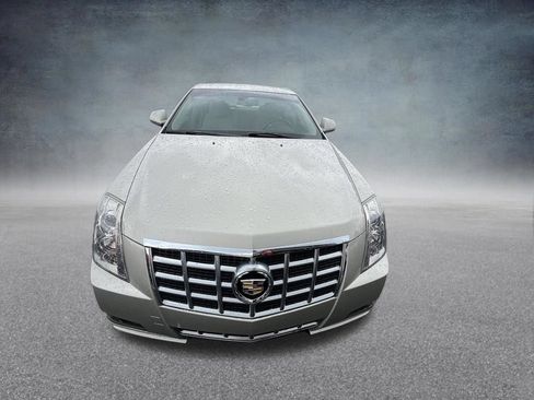Used 2013 Cadillac CTS Luxury RWD image 2