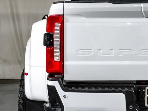 Used 2026 Ford F350 Lariat AWD/4WD image 43