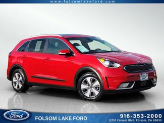 Used 2018 Kia Niro EX w/ EX Premium Package video 1