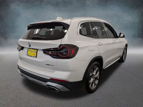 Used 2023 BMW X3 xDrive30i w/ Convenience Package AWD/4WD image 4