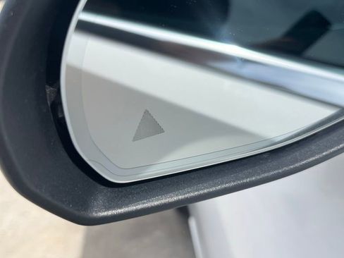 Used 2023 Mercedes-Benz C 300 Sedan image 22