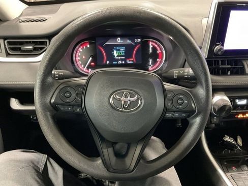 Used 2023 Toyota RAV4 LE image 13