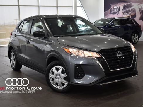 Used 2024 Nissan Kicks S image 1