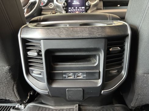Certified 2024 RAM 2500 Big Horn w/ Night Edition AWD/4WD image 15