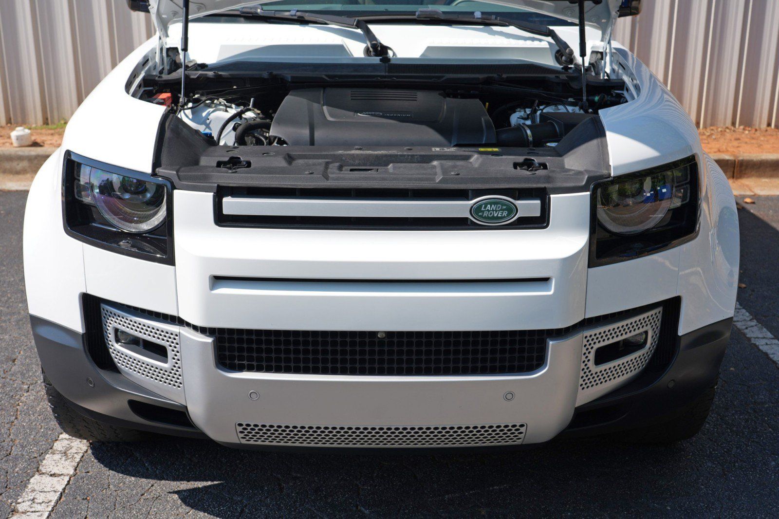 Used 2022 Land Rover Defender 110 S AWD/4WD image 8