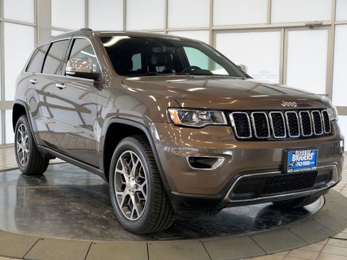 Used 2019 Jeep Grand Cherokee Limited image 2