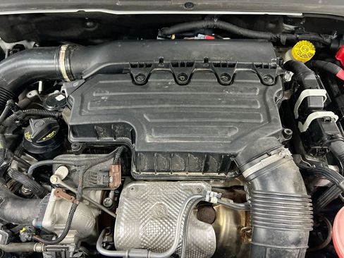 Used 2022 Jeep Renegade Latitude w/ Convenience Group image 25