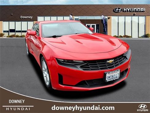 Used 2023 Chevrolet Camaro LT image 3