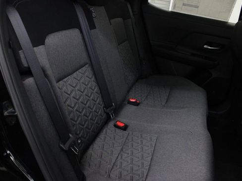 New 2026 Nissan Kicks SV image 18