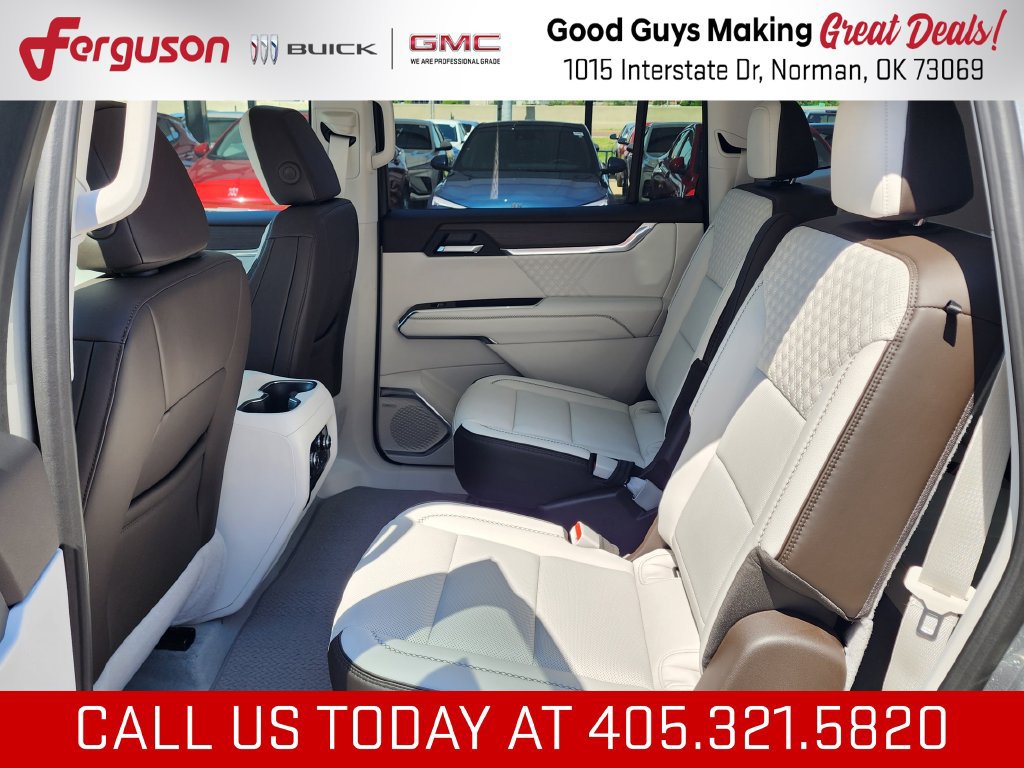 New 2026 GMC Acadia Denali w/ Super Cruise Package FWD image 46