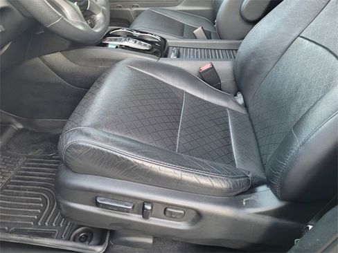 Used 2019 Honda Passport Touring image 17