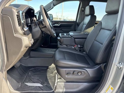 New 2026 Chevrolet Silverado 1500 LT w/ Leather Package image 9
