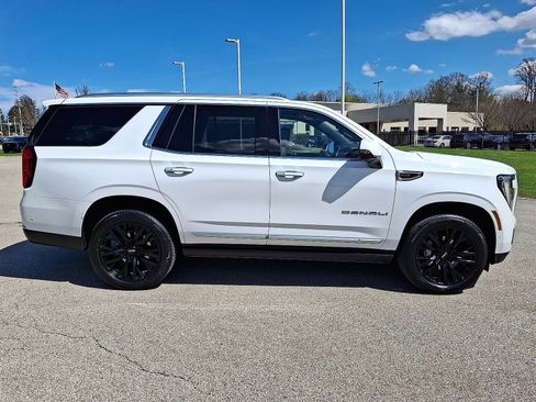 Used 2025 GMC Yukon Denali w/ Sun & Power Step Package AWD/4WD image 26