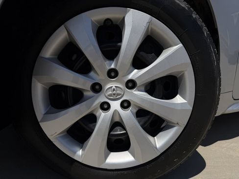 Used 2023 Toyota Corolla LE FWD image 9