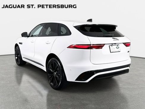Used 2026 Jaguar F-PACE R-Dynamic S image 7