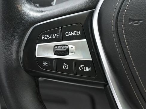 Used 2022 BMW X5 xDrive45e AWD/4WD image 12