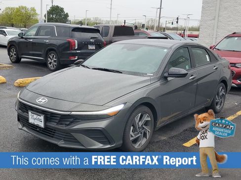 Certified 2025 Hyundai Elantra Sport image 3