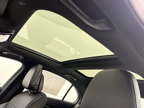 Used 2024 Mercedes-Benz C 300 Sedan image 14