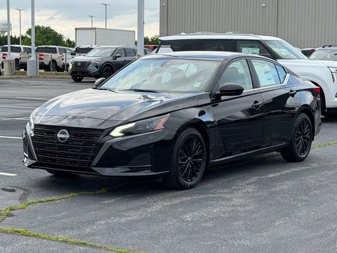 New 2026 Nissan Altima 2.5 SV w/ SV Special Edition Package FWD image 8