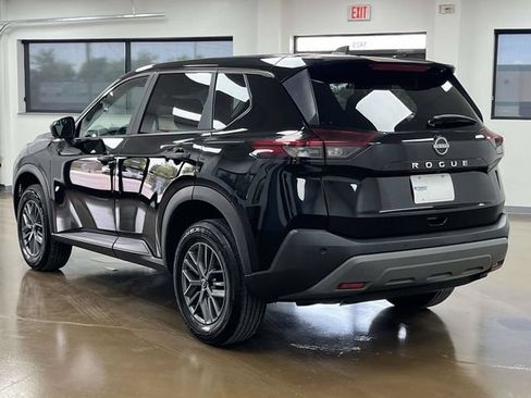 Used 2023 Nissan Rogue S FWD image 7