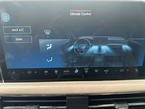 Used 2025 Lincoln Corsair FWD image 20