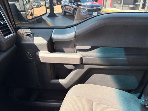 Used 2016 Ford F150 XLT w/ Equipment Group 301A Mid RWD image 40