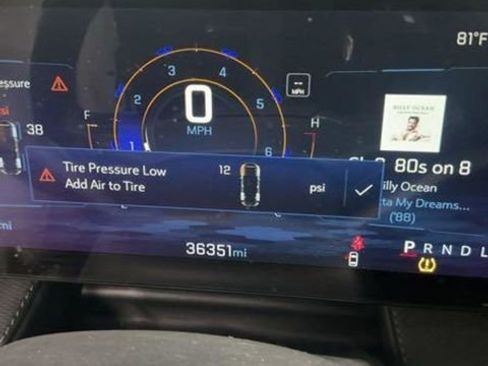 Used 2025 Chevrolet Equinox LT FWD image 4