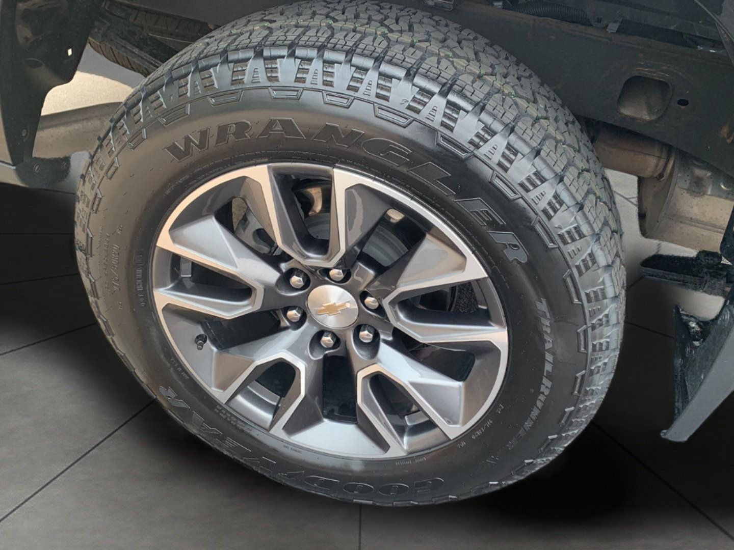 Certified 2024 Chevrolet Silverado 1500 LT AWD/4WD image 26