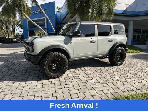 Used 2023 Ford Bronco Wildtrak AWD/4WD image 31