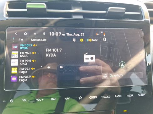 Used 2023 Hyundai Tucson Limited AWD/4WD image 24