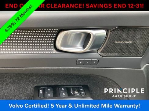 Certified 2022 Volvo XC40 P8 Recharge Plus image 15