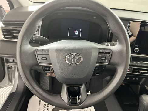 Used 2025 Toyota Camry LE FWD image 16