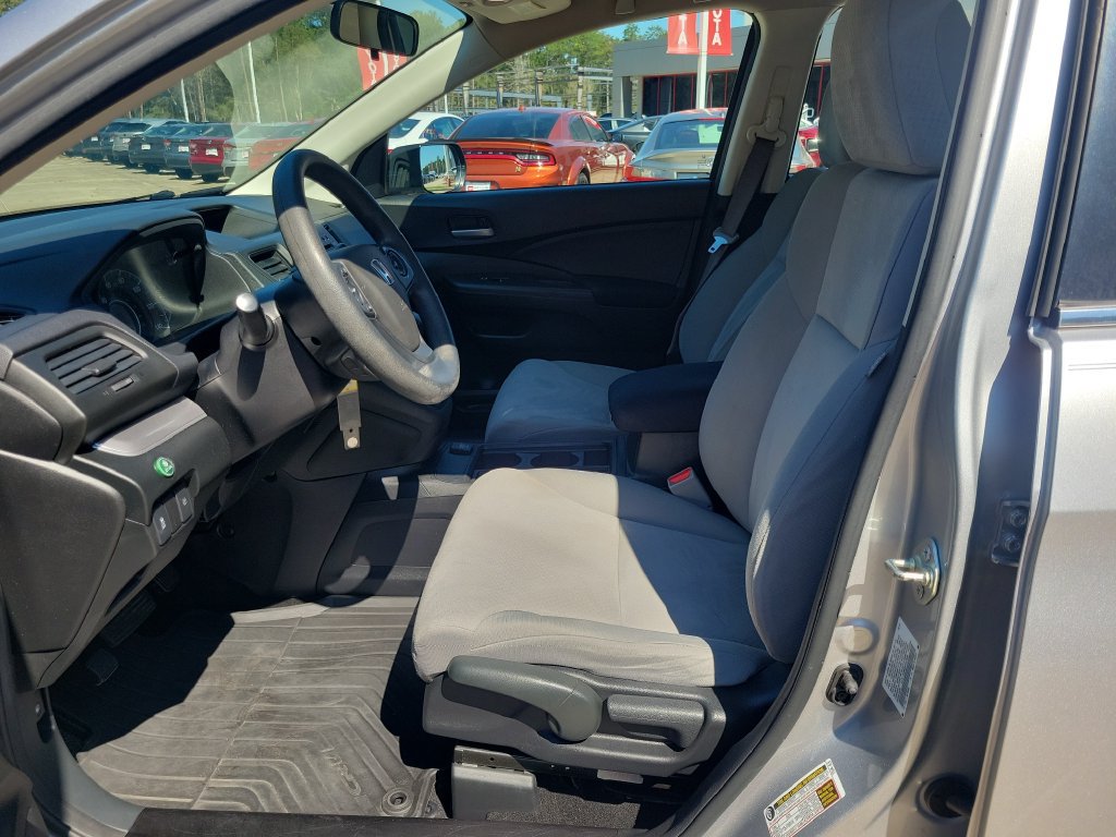 Used 2015 Honda CR-V LX image 16