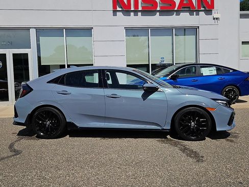 Used 2021 Honda Civic Sport Touring image 8