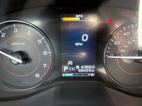 Used 2021 Subaru Crosstrek 2.0i Premium w/ Moonroof Package AWD/4WD image 28