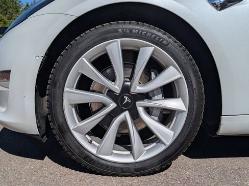 Used 2019 Tesla Model 3 Long Range AWD/4WD image 12